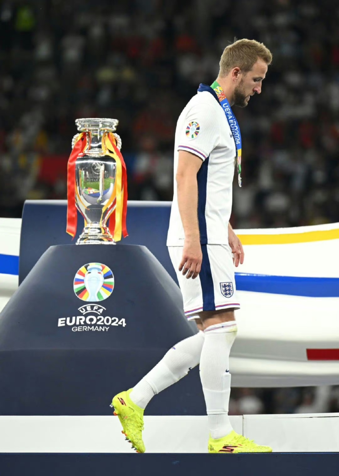 马赛绝杀切尔西，凯恩状态火热