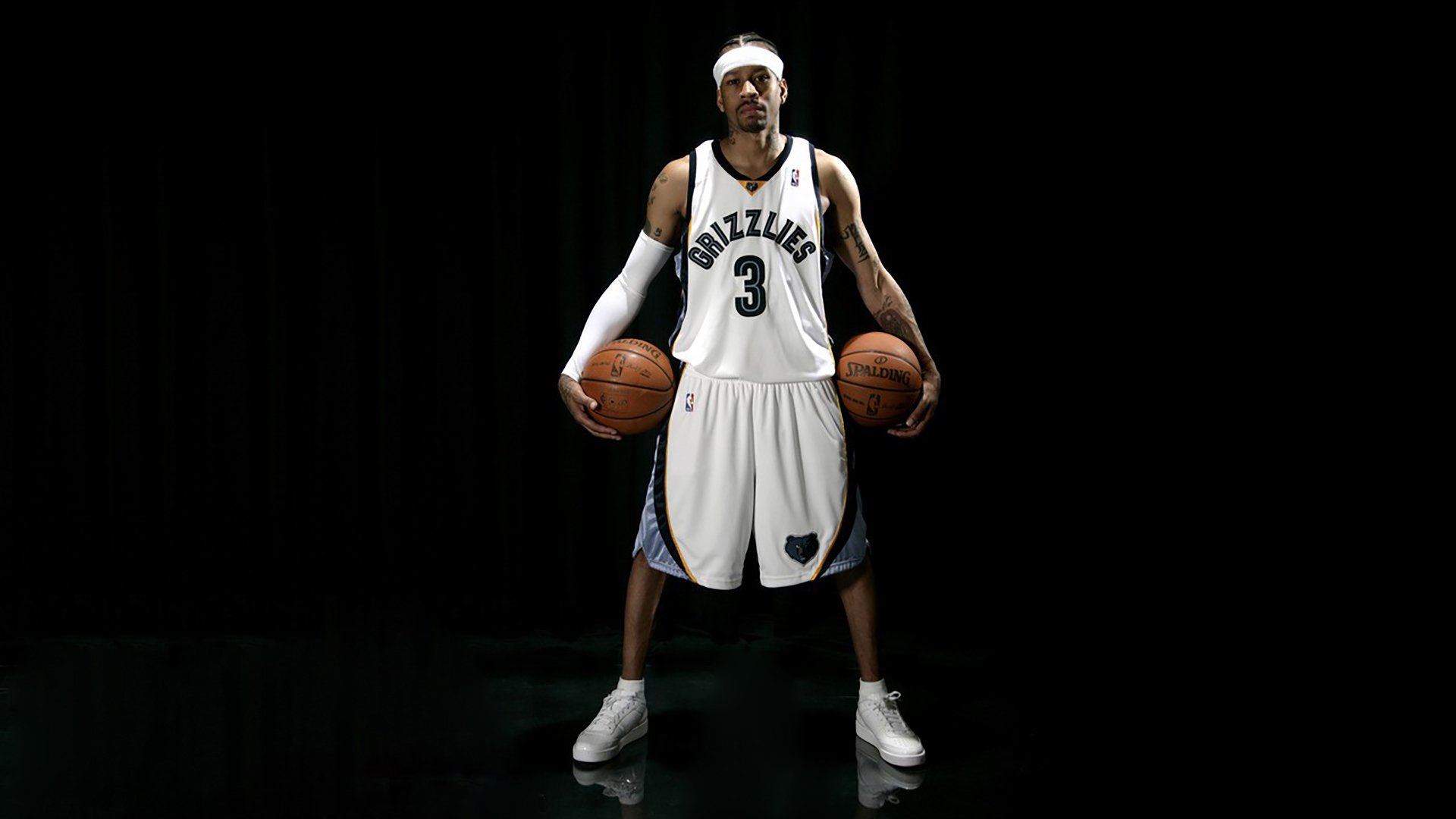 爱游戏-拉文在焦点战证明自己，湖人正面击溃篮网